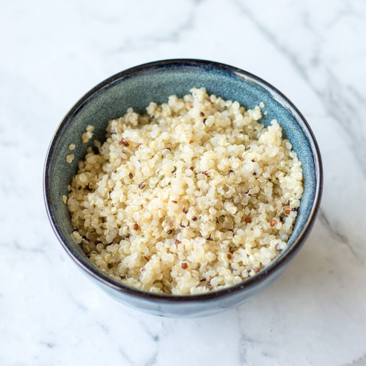 a bowl of cooked quinoa