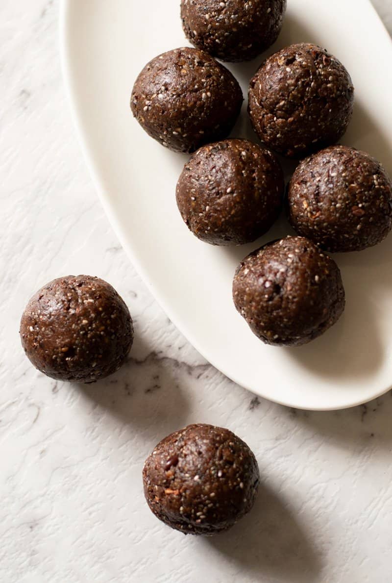 Thermomix Cacao Mint Energy Balls - made with nourishing ingredients and are great to keep in the fridge for a standby snack. They are also nut free so great for allergy sufferers.