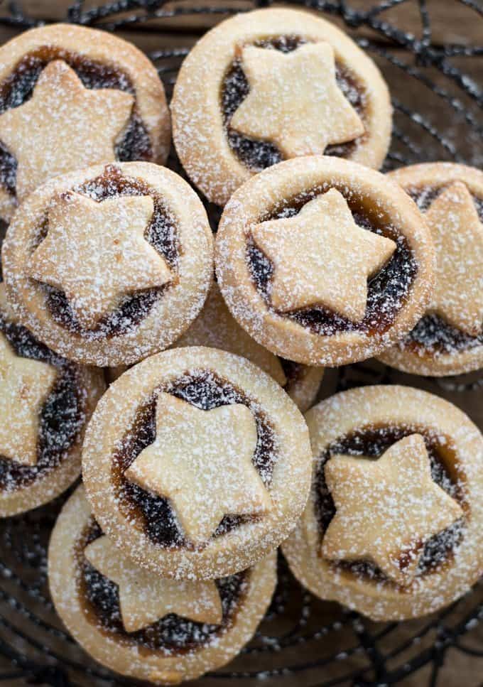 Easy Thermomix Mince Pies - made with buttery shortcrust pastry and store bought fruit mince these mince pies are a doddle to make.