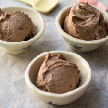 Nutella Ice Cream in 3 small bowls.