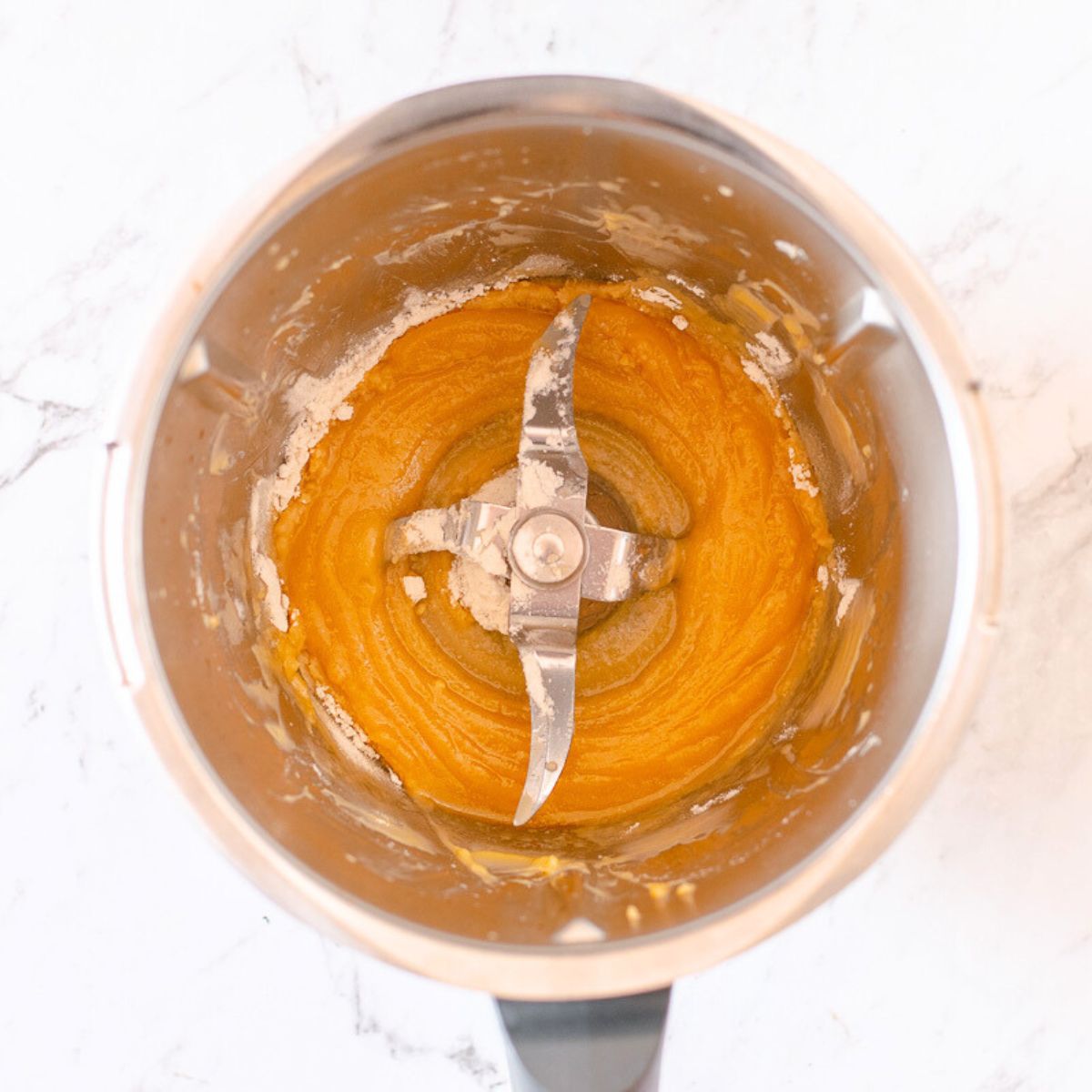 A roux sauce being made in the Thermomix bowl.